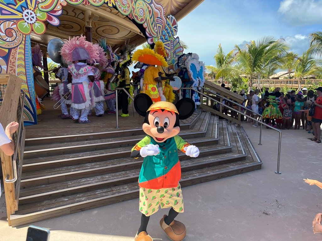 El Paraíso de Lookout Cay en Lighthouse Point: Una Experiencia que Cautiva