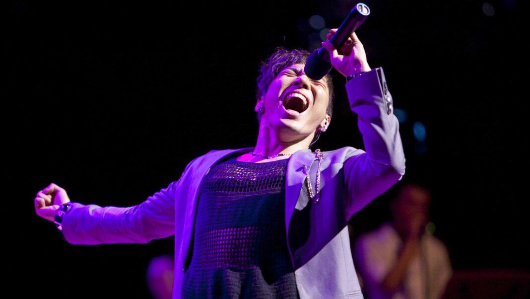 Trágico Descubrimiento: Choi Vocalista de K-pop Hallado Sin Vida en su Residencia