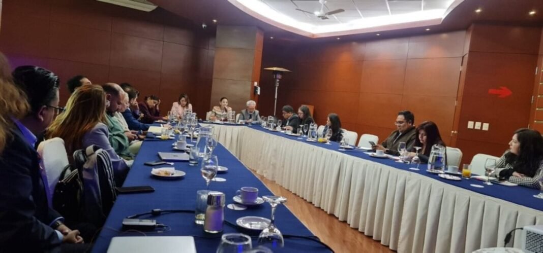 El GruS Salud asume la decisión colectiva de acelerar su apoyo a las acciones en salud en el país