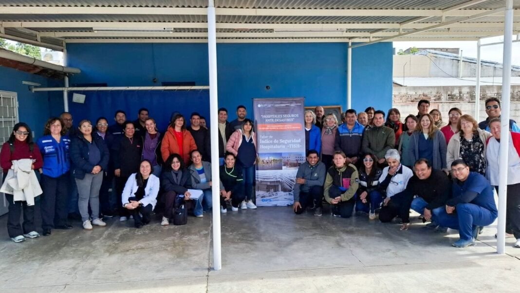 OPS y el Ministerio de Salud de San Juan brindaron capacitación para fortalecer la preparación frente a desastres en hospitales de Valle Fértil y Santa Rosa