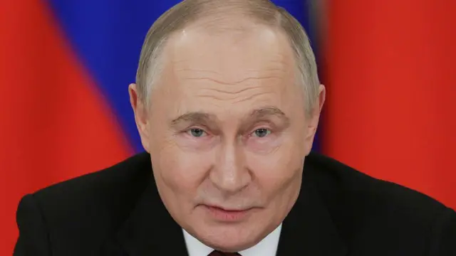 Putin propone a Ucrania iniciar “negociaciones serias” para abordar “las raíces” de la guerra y Zelensky responde que “está listo” para reunirse