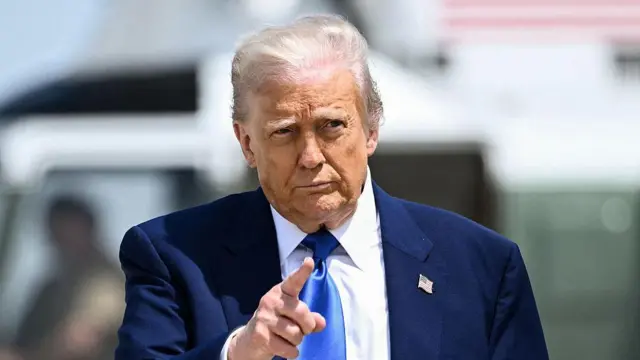 Trump dice que llamará a Putin el lunes para “detener el baño de sangre” en Ucrania