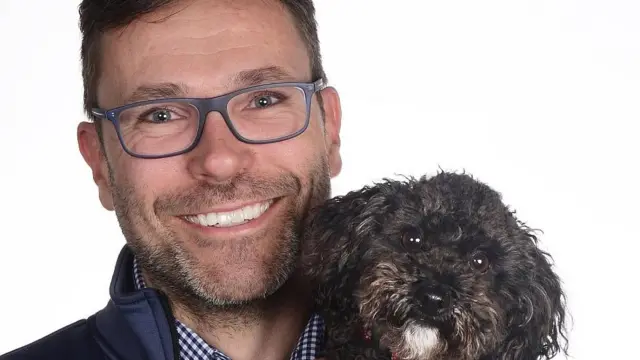 Cómo los chimpancés y otros animales se curan a sí mismos (y qué podemos aprender de ellos)