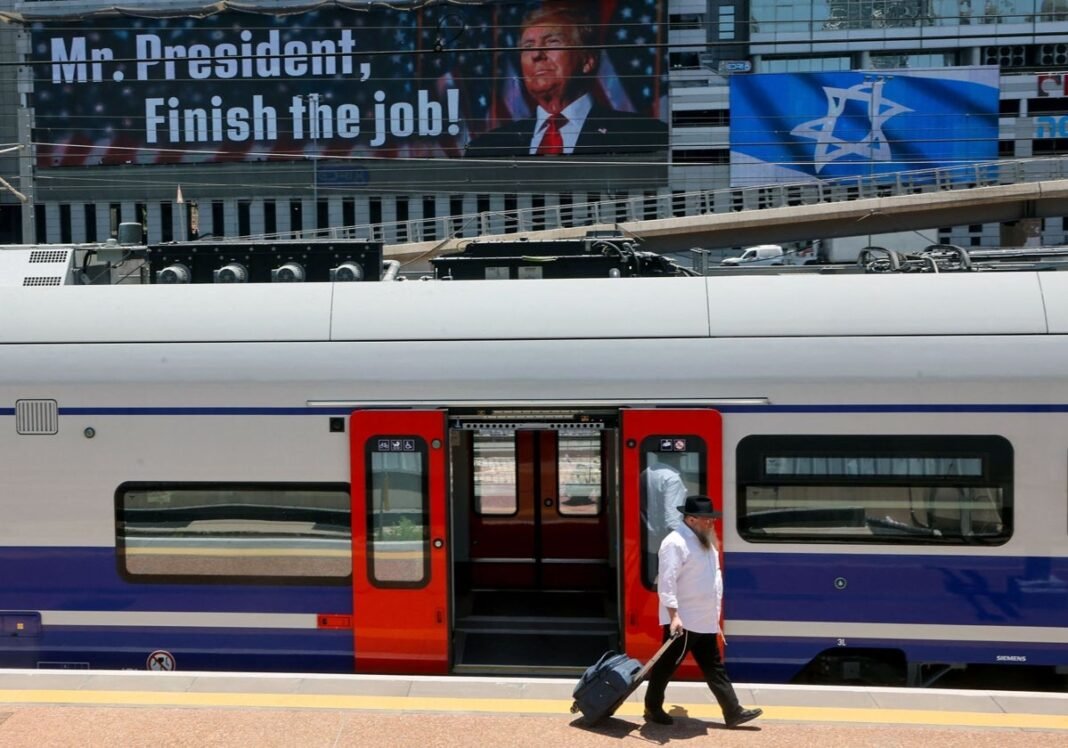 Las amenazas de Jamenei no atemorizan a un Israel confiado en la entrada de Estados Unidos en la guerra