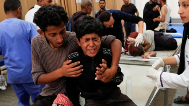 Más de 50 palestinos mueren en el peor ataque israelí cerca de un centro de distribución de alimentos hasta la fecha