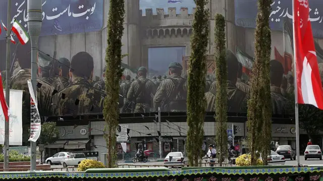 Más de 700 arrestos y al menos 3 ejecuciones: Irán busca a espías y “enemigos de Dios” tras su guerra con Israel