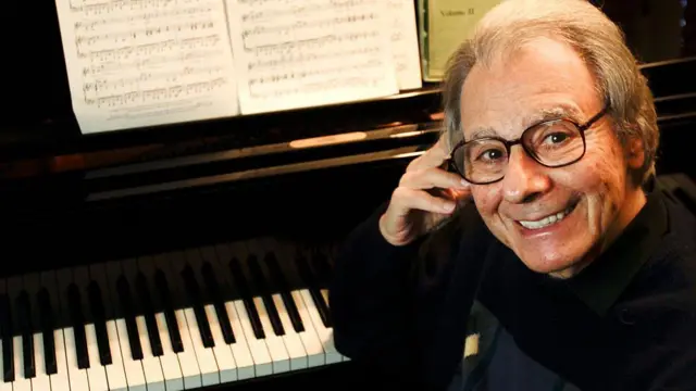 Muere Lalo Schifrin, el compositor argentino de la mítica banda sonora de “Misión imposible”