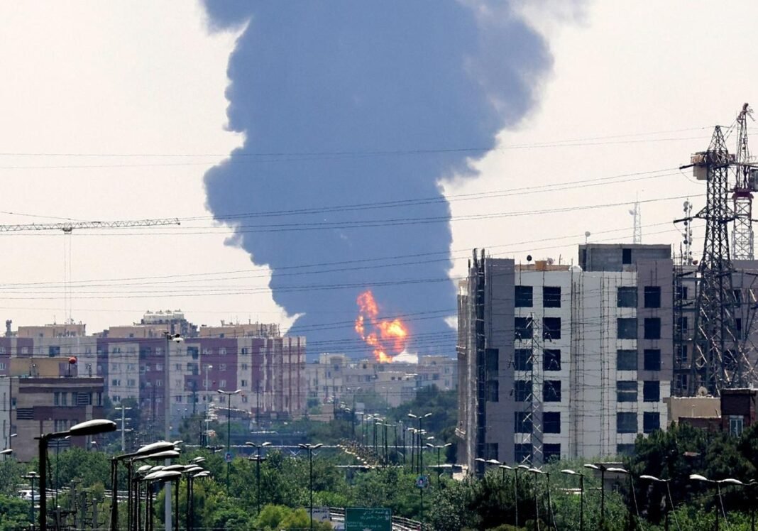 Netanyahu: «Pillamos al jefe de Inteligencia y a su lugarteniente en Teherán»