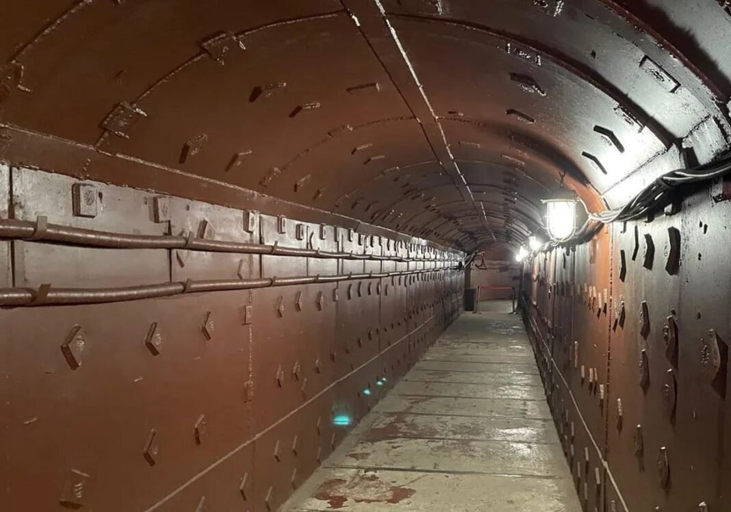 Traidor por regalar fotos de búnkeres de la URSS