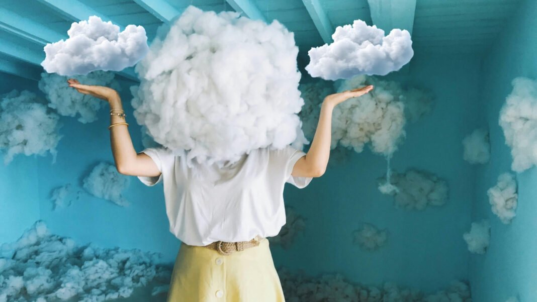 Cuando soñar despierto deja de ser inofensivo: un estudio clasifica por primera vez los perfiles de ensoñación desadaptativa