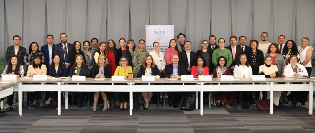 OPS impulsa la educación permanente en salud en México a través del Campus Virtual en Salud Pública