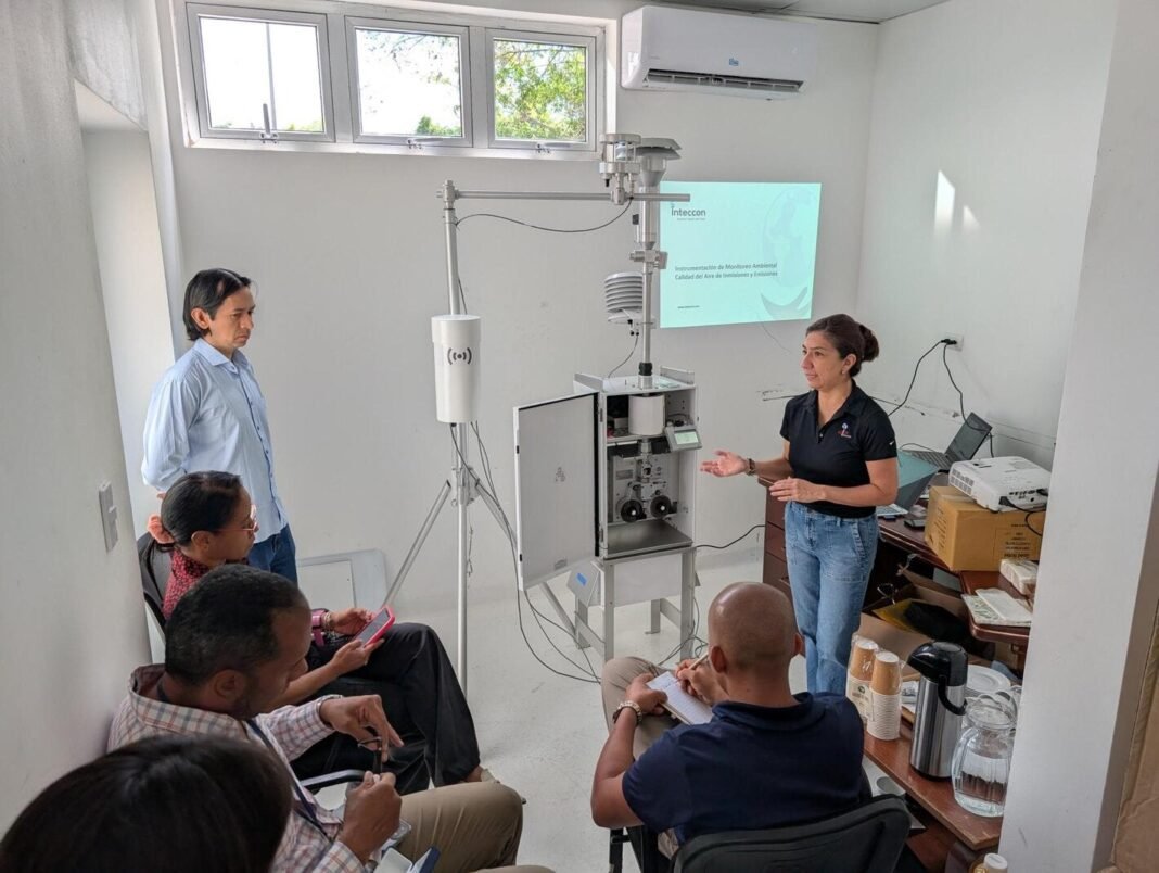 OPS/OMS fortalece capacidades nacionales para el monitoreo de la calidad del aire en República Dominicana