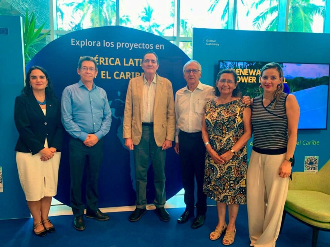 Colombia y la OPS reafirman el trabajo conjunto por la salud pública con equidad