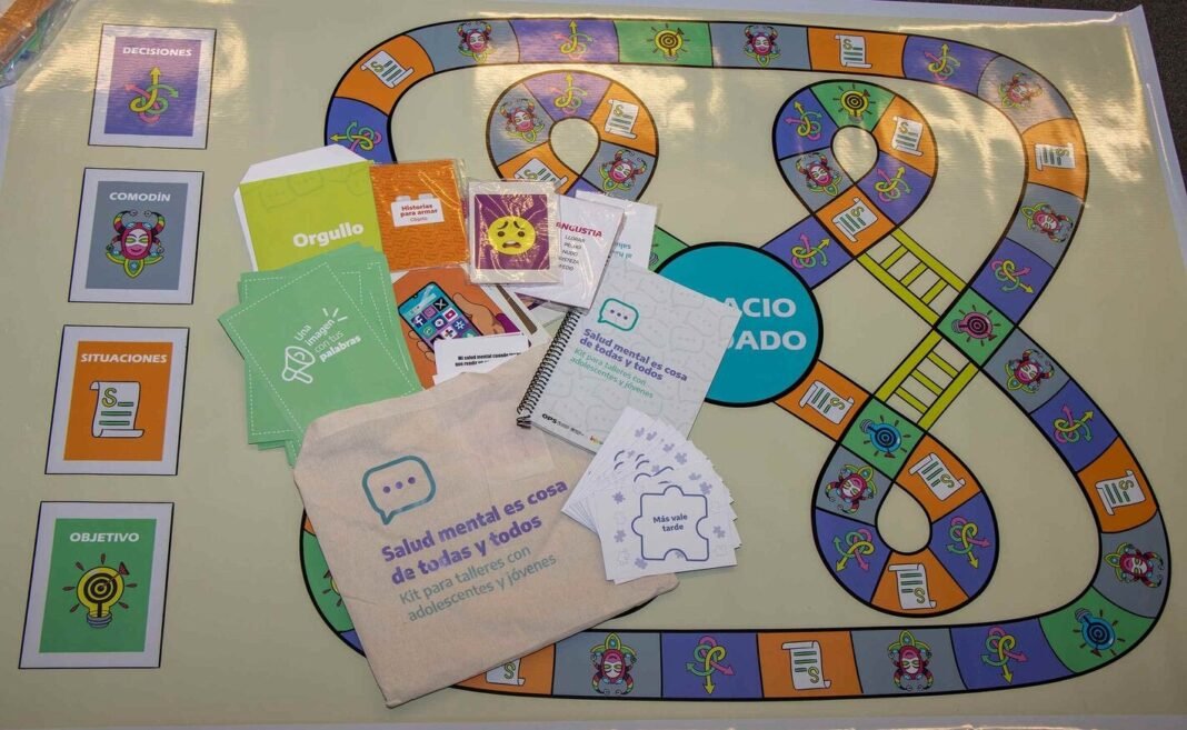OPS y la Defensoría de los Derechos de Niñas, Niños y Adolescentes avanzan en la aplicación de kit para el abordaje comunitario de la salud mental