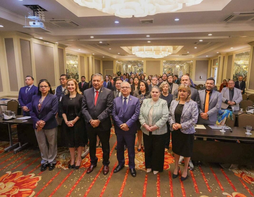 Sector justicia impulsa avances en salud mental y derechos humanos con apoyo de la OPS/OMS