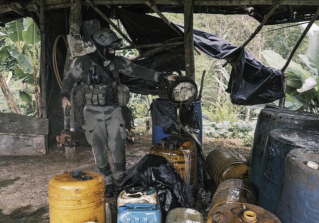 EE.UU. estrecha el cerco sobre Petro y designa al colombiano Clan del Golfo como un grupo terrorista