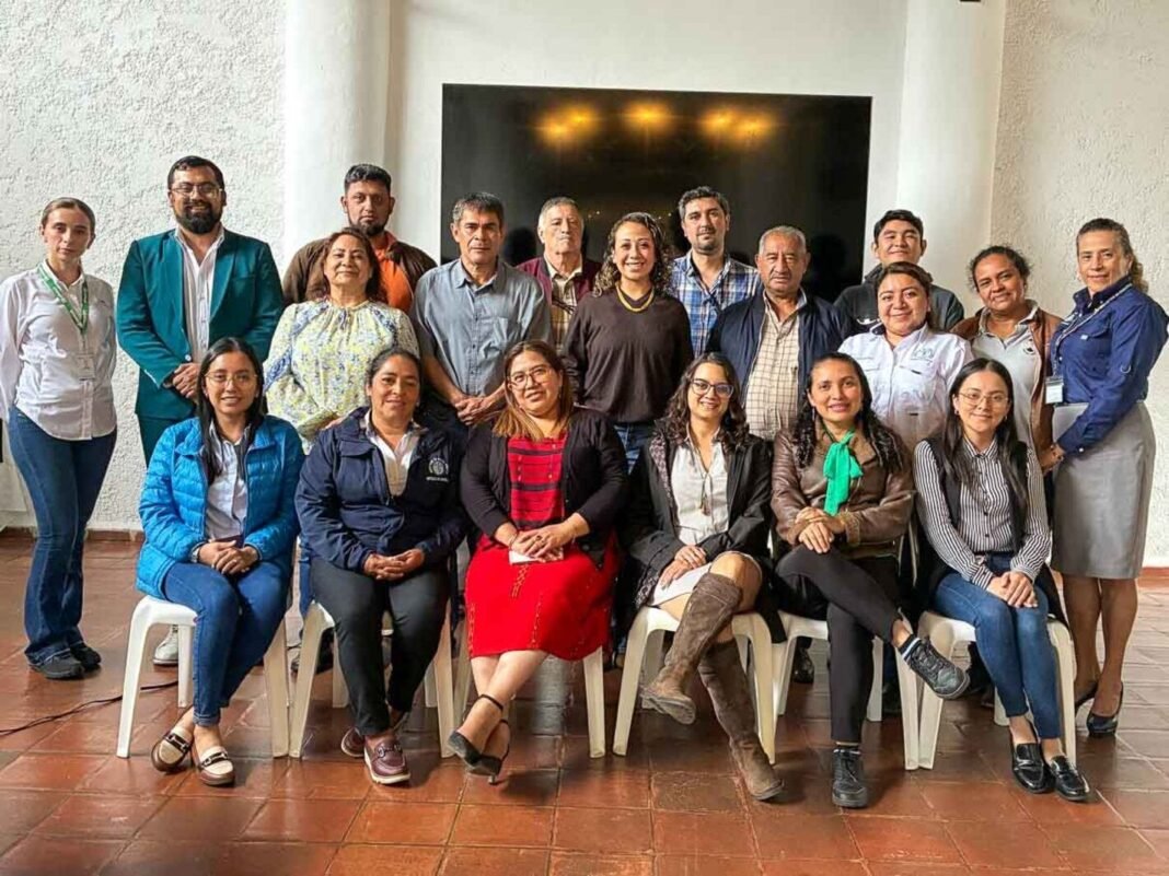 Guatemala fortalece sus capacidades institucionales para la comunicación de riesgos y la participación comunitaria ante influenza aviar