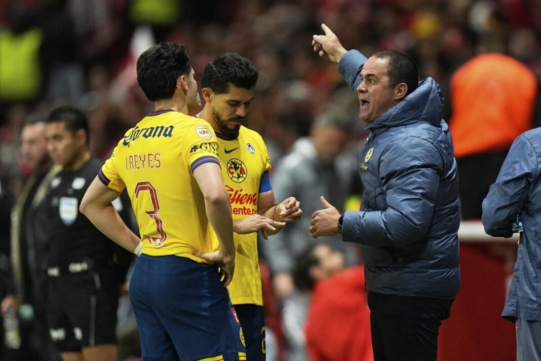 América sigue sin victoria en el Clausura mexicano, al caer en casa ante San Luis