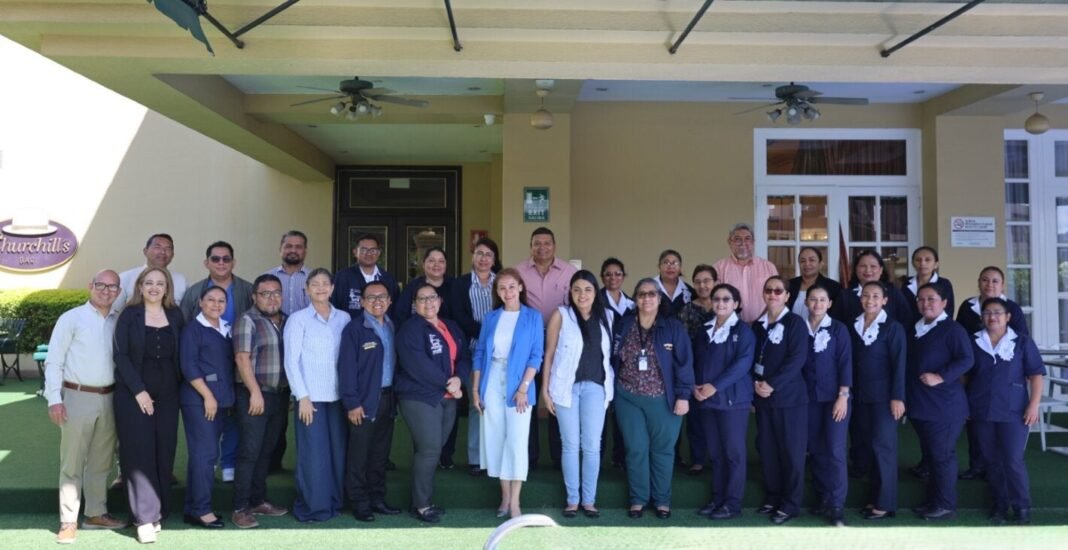 Microplanificación para el cierre de brechas en las coberturas de vacunación en El Salvador