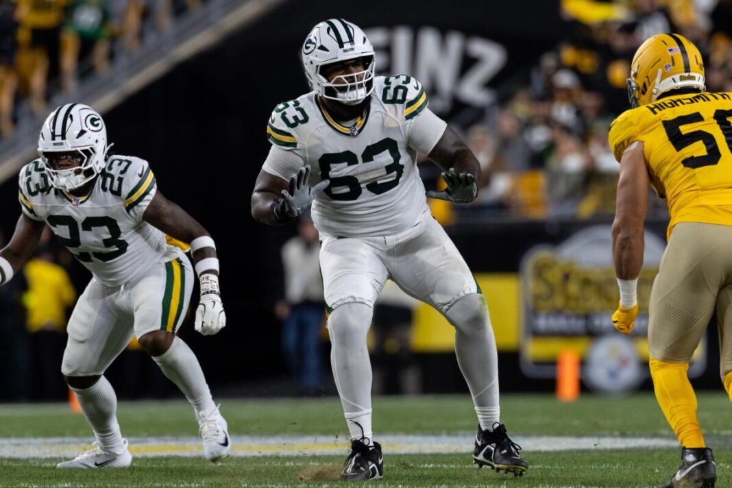 Tacle de los Packers arrestado por posesión de arma en aeropuerto LaGuardia en Nueva York