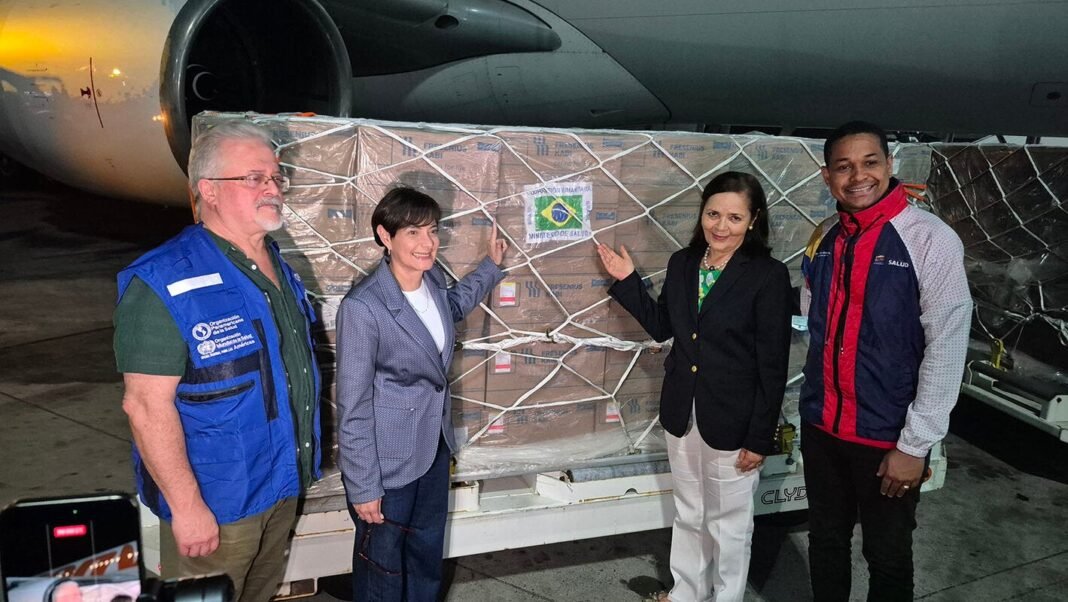 Venezuela recibe de Brasil primer lote de medicamentos para pacientes renales