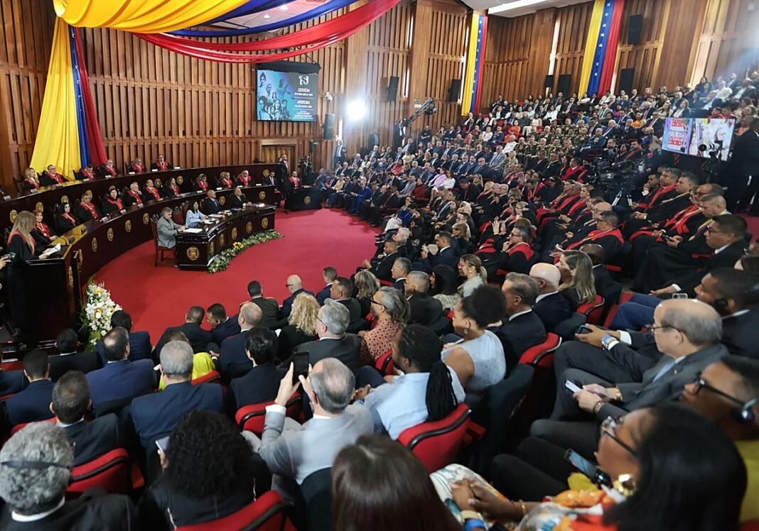 Frustración entre las familias de presos políticos al no recibir el Parlamento de Venezuela la ley de amnistía