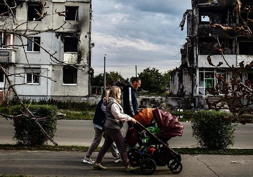 Tres muertes por cada nacimiento: la guerra de la demografía también amenaza el futuro de Ucrania