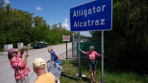 ‘Alligator Alcatraz’: La Encrucijada Legal y Ambiental que Desafía a Florida