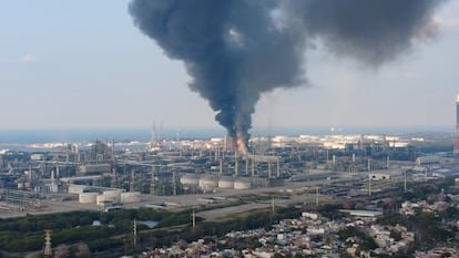 Pemex bajo Escrutinio La Serie de Incidentes que Revela Profundos Desafíos Operacionales en sus Refinerías