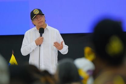 Crisis en Colombia Petro Desafia la Independencia del Banco Central