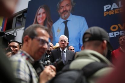 La Estrategia del Uribismo Un Regreso Anunciado al Poder en Colombia