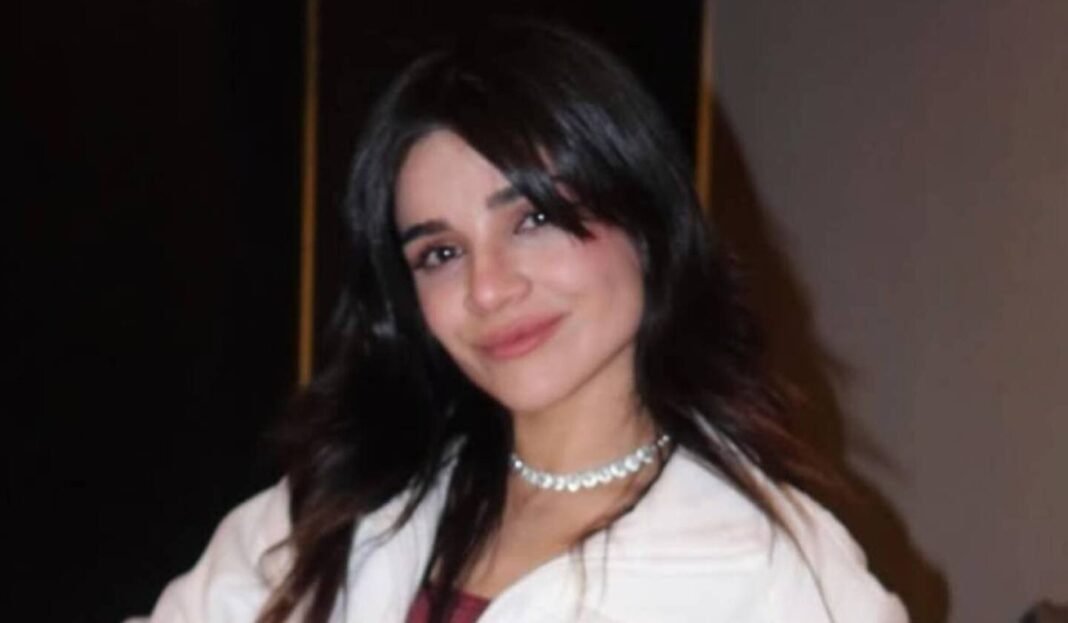 Alana Flores El Escrutinio sobre su Conducta Polemica en Supernova Genesis 2026