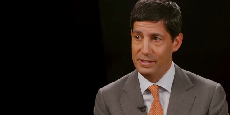 Kevin Warsh Asume Presidencia de la FED Un Paradigma de Integracion para los Activos Digitales