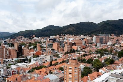 Automatización y Reforma Laboral: La Amenaza Inminente a los Vigilantes Residenciales en Bogotá