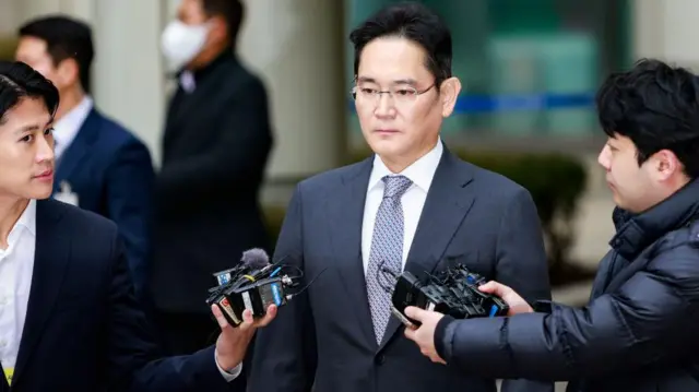 Samsung La Intrincada Dinastia y las Sombras de Poder en el Corazon Tecnologico de Corea del Sur