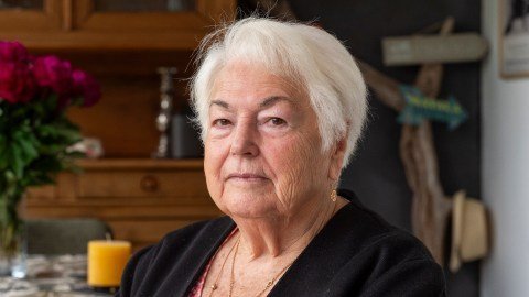 El Drama de la Detención Migratoria en EE. UU.: El Caso de Marie-Thérèse Ross, una Anciana Francesa