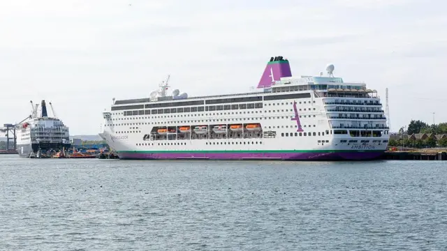 Brote de ‘Norovirus’ en Crucero Francés: Lecciones de Contención y Seguridad Sanitaria