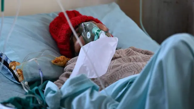 Bolivia al Borde: Bloqueos Viales Desencadenan una ‘Crisis Humanitaria’ Hospitalaria Inminente