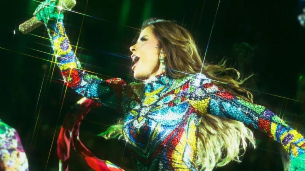 Gloria Trevi Un Icono Musical Incombustible que Sigue Conquistando Escenarios y Generaciones