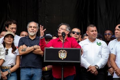 Petro Oficializa Impulso a Asamblea Constituyente en Colombia Analisis de un Desafio Institucional