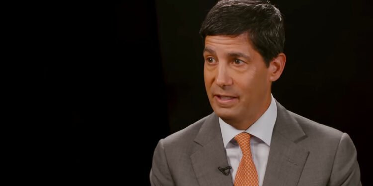 La Presidencia de Kevin Warsh en la FED Analisis de su Impacto en el Bitcoin Global