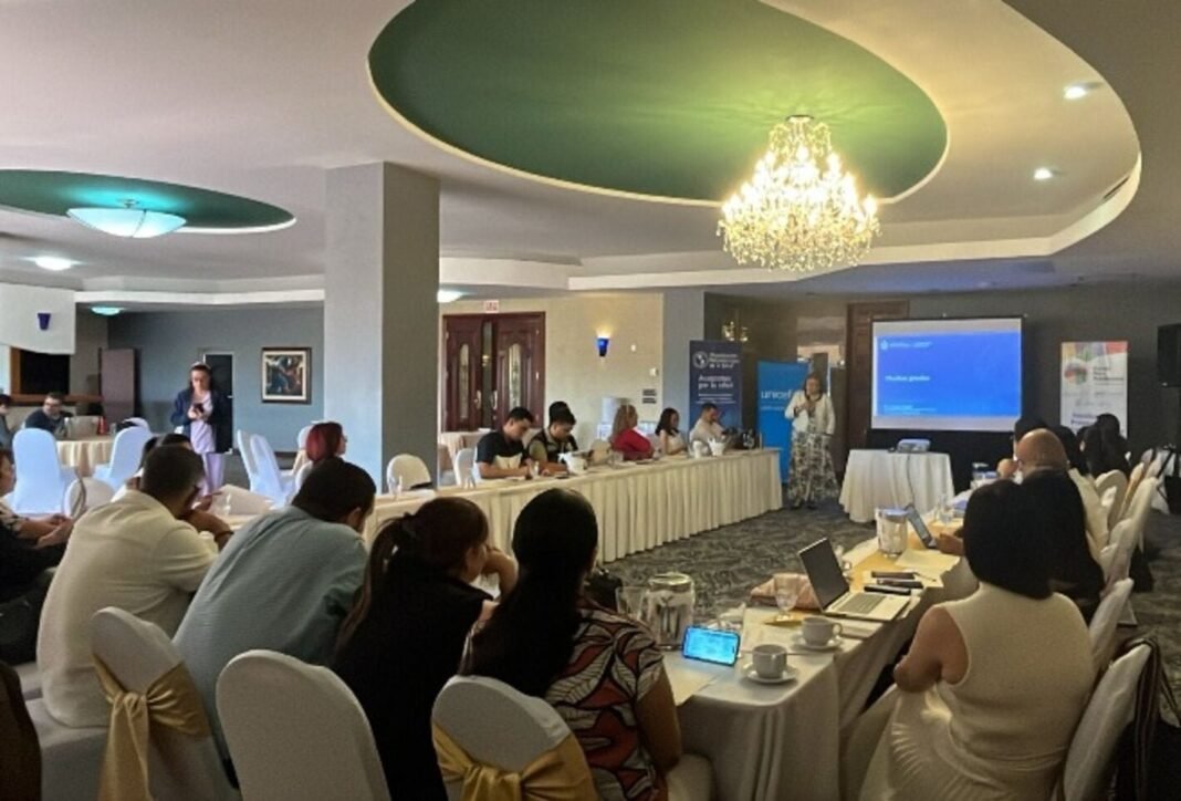 Honduras Reafirma Compromiso Global Contra la Resistencia Antimicrobiana con Nueva Estrategia Intersectorial