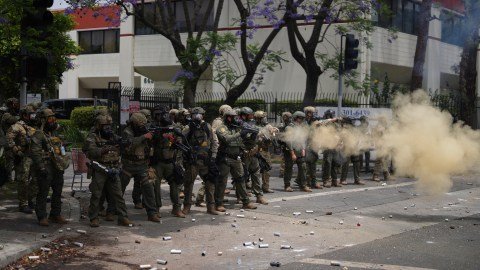 Crisis Migratoria: Un Año de ‘Verano de Terror’ y la Fragilidad Democrática