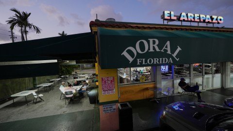 Doral Elige Jefe Policial con Historial de Arrestos Migratorios Analisis de una Decision Clave