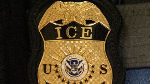 ICE La Flexibilizacion de Normas y el Impacto de la Inteligencia Artificial en Centros de Detencion Migratoria