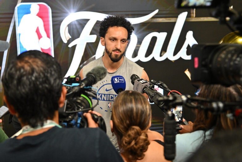 Dialogo Abierto en la Final de la NBA Shamet y Johnson Comparten su Experiencia