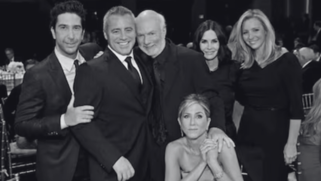 Fallece James Burrows El Gigante Tras Friends y The Big Bang Theory Deja un Legado Televisivo Inmortal