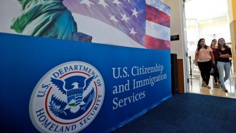 La Desnaturalizacion de Ciudadanos en EE UU Una Escalada Sin Precedentes Bajo la Administracion Trump