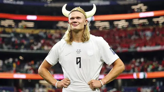 Erling Haaland: El Fenómeno Noruego que Redefine la Historia del Fútbol Mundial