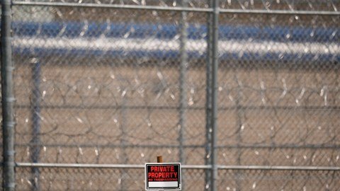 La opacidad en los centros de detención de ICE: un desafío a los ‘derechos humanos’ en Estados Unidos